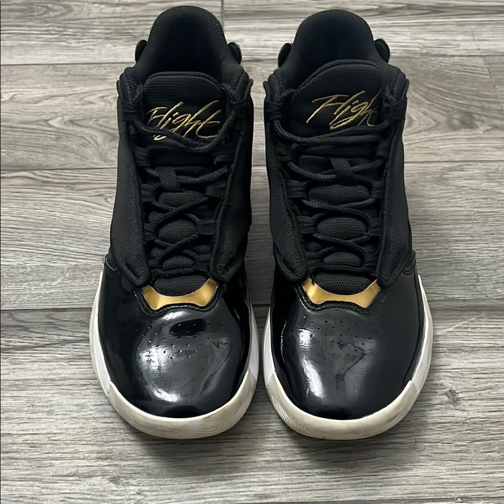 Nike Men's Jordan Max Aura 4 Sneakers